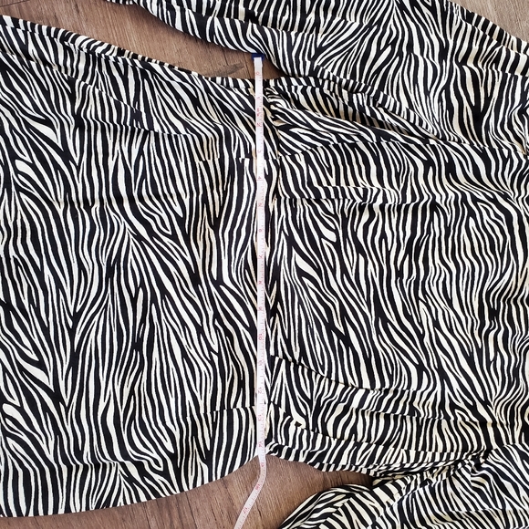 NWT H&M zebra print dress - Picture 7 of 14